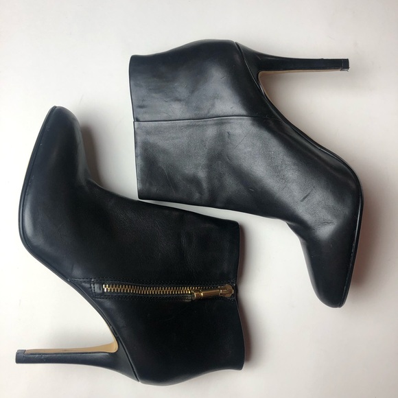 Banana Republic Shoes - Banana Republic Booties